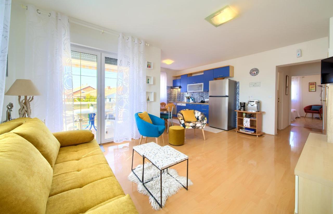 Apartman Noel Krk Town Buitenkant foto