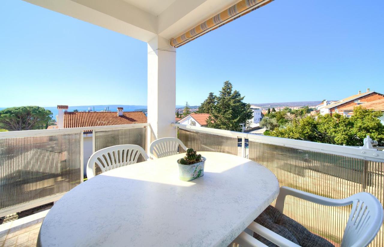 Apartman Noel Krk Town Buitenkant foto