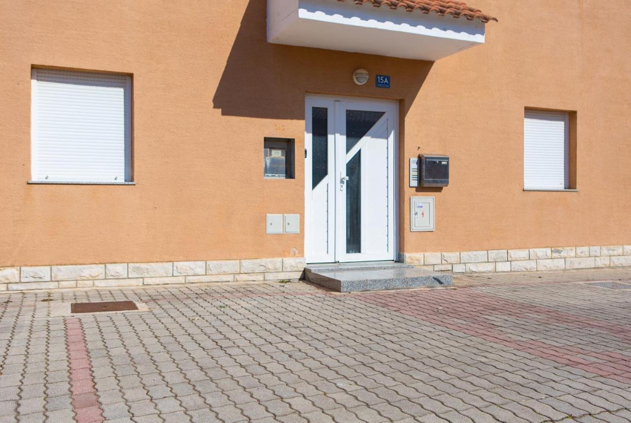Apartman Noel Krk Town Buitenkant foto